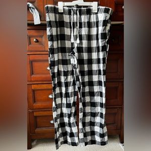 Black and white plaid pajama pants